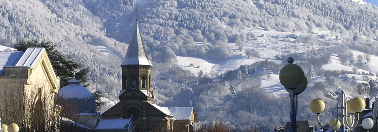 Les beaux paysages de l'Auvergne - le parc des fées